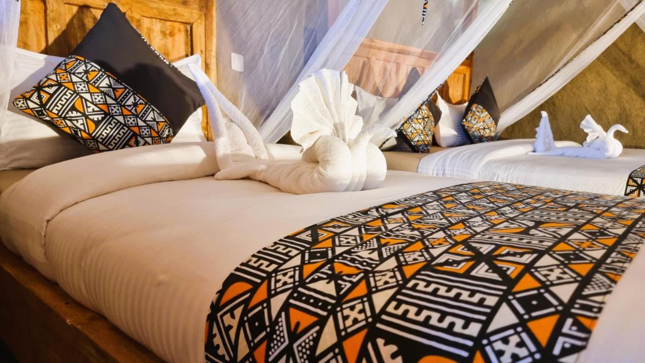 Villa Africa Safari Maasai Boma Serengeti-Savanne Exterior foto