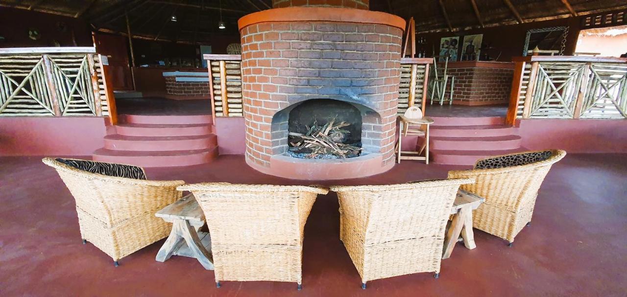 Villa Africa Safari Maasai Boma Serengeti-Savanne Exterior foto